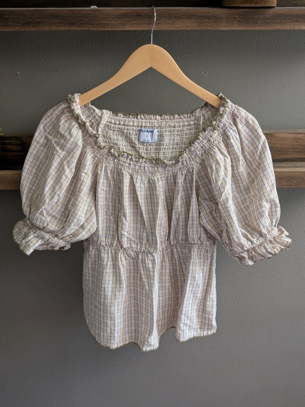Old Navy Cottagecore Plaid Smocked Peasant Top With Puff Sleeves Small